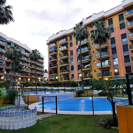 Апартаменти Impresionante Primera Linea De Playa, Bajondillo