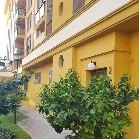 Impresionante Primera Linea De Playa, Bajondillo *