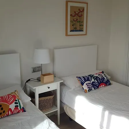 Impresionante Primera Linea De Playa, Bajondillo * Torremolinos