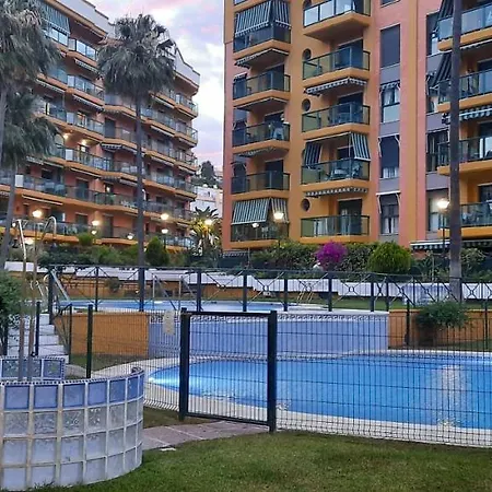 Impresionante Primera Linea De Playa, Bajondillo *