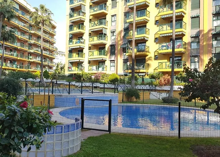 Impresionante Primera Linea De Playa, Bajondillo Lägenhet