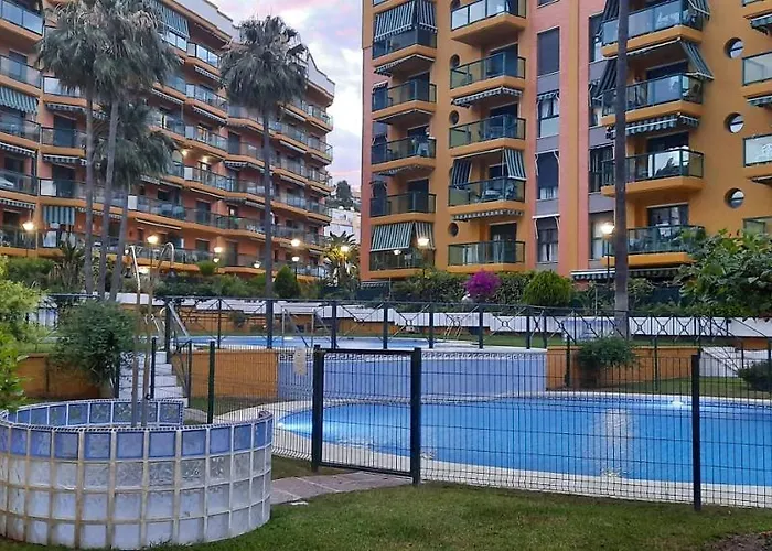 Impresionante Primera Linea De Playa, Bajondillo *