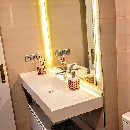 Impresionante Primera Linea De Playa, Bajondillo Lejlighed